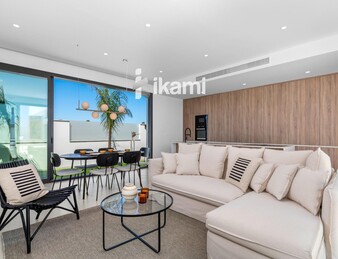 Exclusivo Chalet Independiente en Los Alcázares, junto a Serena Golf