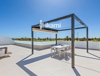 Exclusivo Chalet Independiente en Los Alcázares, junto a Serena Golf