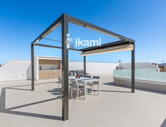 Exclusivo Chalet Independiente en Los Alcázares, junto a Serena Golf