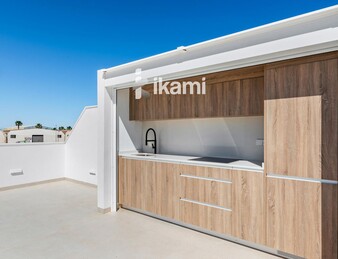 Exclusivo Chalet Independiente en Los Alcázares, junto a Serena Golf