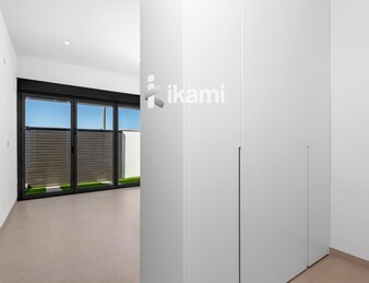 Exclusivo Chalet Independiente en Los Alcázares, junto a Serena Golf