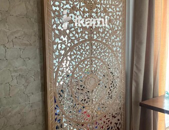 Casa de una planta con vistas increíbles al mar y la montaña