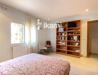 EXCLUSIVO CHALET EN NAQUERA CON INCREIBLES VISTAS Y PISCINA