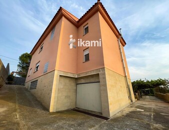 EXCLUSIVO CHALET EN NAQUERA CON INCREIBLES VISTAS Y PISCINA