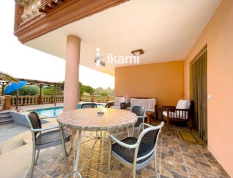 EXCLUSIVO CHALET EN NAQUERA CON INCREIBLES VISTAS Y PISCINA