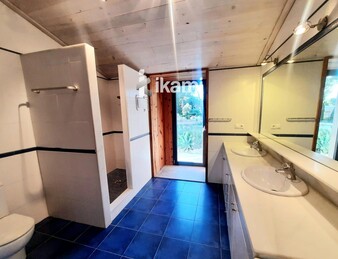 Propiedad con vistas abiertas para reformar a tu gusto o edificar