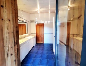 Propiedad con vistas abiertas para reformar a tu gusto o edificar