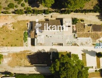 Propiedad con vistas abiertas para reformar a tu gusto o edificar