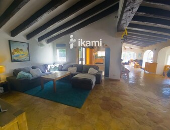 Propiedad con vistas abiertas para reformar a tu gusto o edificar