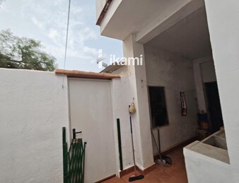 2 CASAS COLINDANTES TOTAL 291 MTS. PARCELA DE 948 MTS URBANO
