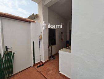 2 CASAS COLINDANTES TOTAL 291 MTS. PARCELA DE 948 MTS URBANO