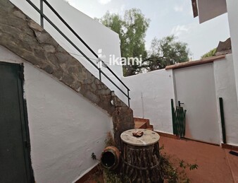 2 CASAS COLINDANTES TOTAL 291 MTS. PARCELA DE 948 MTS URBANO