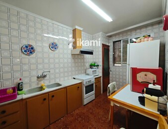 2 CASAS COLINDANTES TOTAL 291 MTS. PARCELA DE 948 MTS URBANO