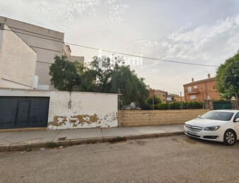 2 CASAS COLINDANTES TOTAL 291 MTS. PARCELA DE 948 MTS URBANO
