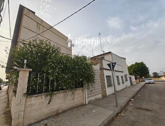 2 CASAS COLINDANTES TOTAL 291 MTS. PARCELA DE 948 MTS URBANO
