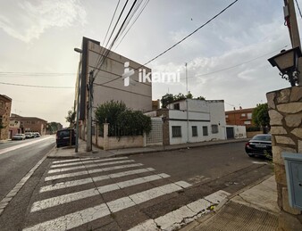 2 CASAS COLINDANTES TOTAL 291 MTS. PARCELA DE 948 MTS URBANO