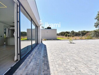Vivienda independiente de nueva construcción con máxima eficiencia energética en Medina Azahara