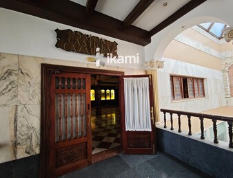 EDIFICIO 2472 MTS USO COMERCIAL + RESTAURANTE