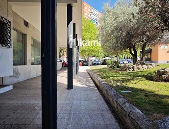 EDIFICIO 2472 MTS USO COMERCIAL + RESTAURANTE
