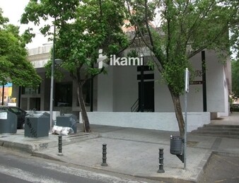 EDIFICIO 2472 MTS USO COMERCIAL + RESTAURANTE