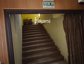 EDIFICIO 2472 MTS USO COMERCIAL + RESTAURANTE
