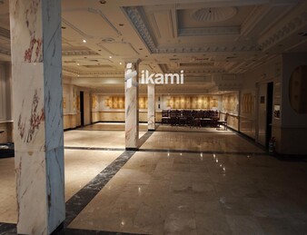 EDIFICIO 2472 MTS USO COMERCIAL + RESTAURANTE