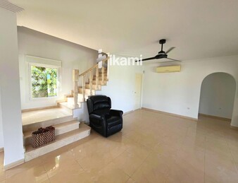 Fantástico chalet en venta en Beniarbeig