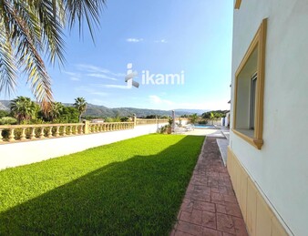 Fantástico chalet en venta en Beniarbeig