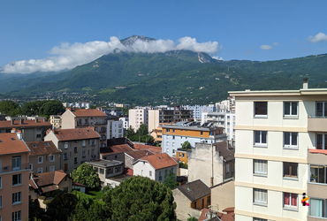 Appartement - 76m² Grenoble - 38000