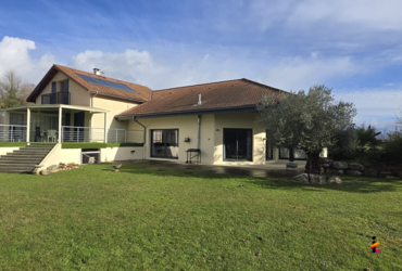 Maison - 200m² Sillans - 38590