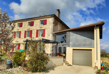 Maison - 272.5m² Chateauneuf de galaure - 26330