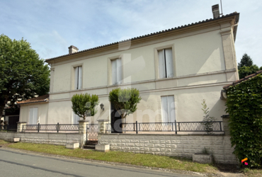 Maison - 220m² Escoussans - 33760