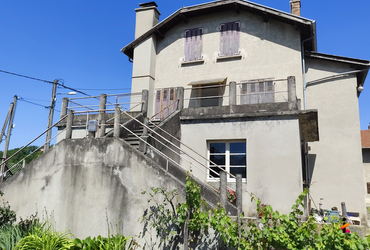 Maison - 200m² Moirans - 38430